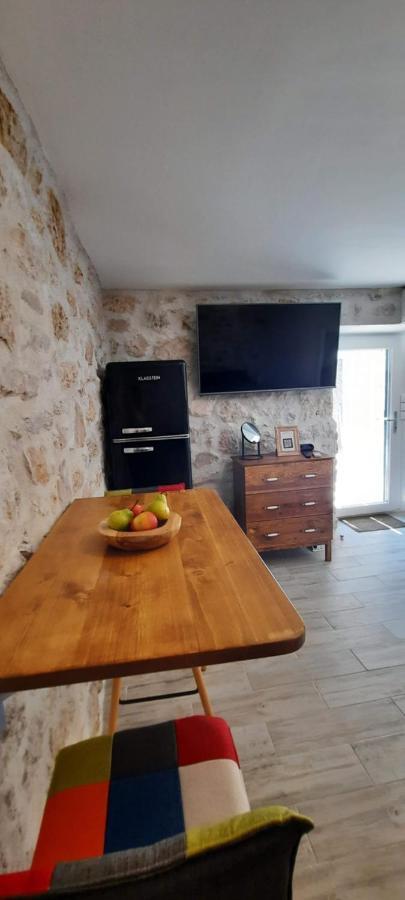 Apartments Mliko I Palenta Ražanac Eksteriør bilde