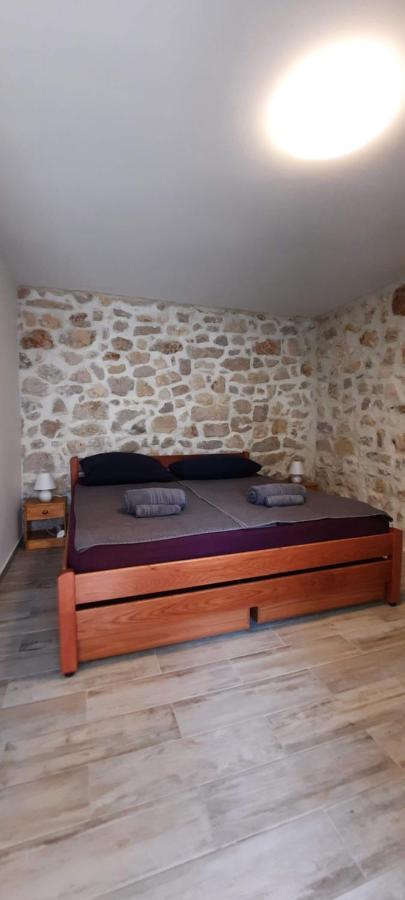 Apartments Mliko I Palenta Ražanac Eksteriør bilde