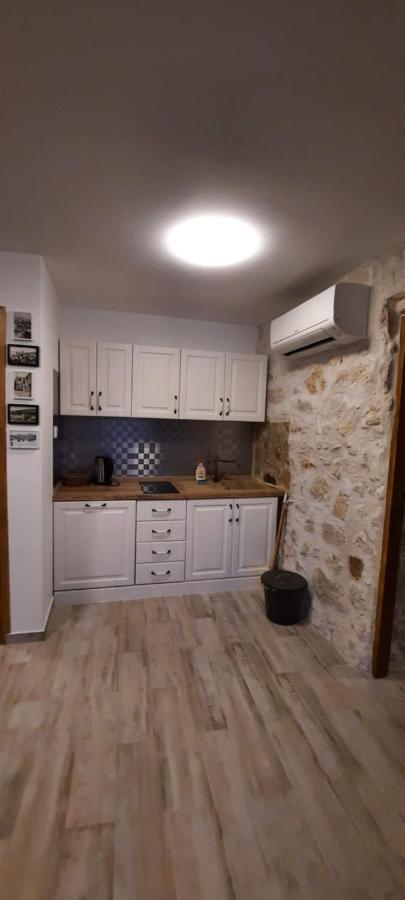 Apartments Mliko I Palenta Ražanac Eksteriør bilde