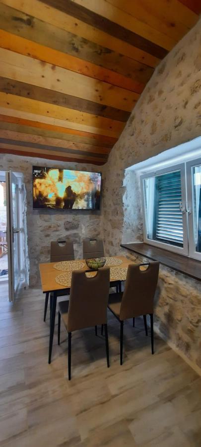 Apartments Mliko I Palenta Ražanac Eksteriør bilde