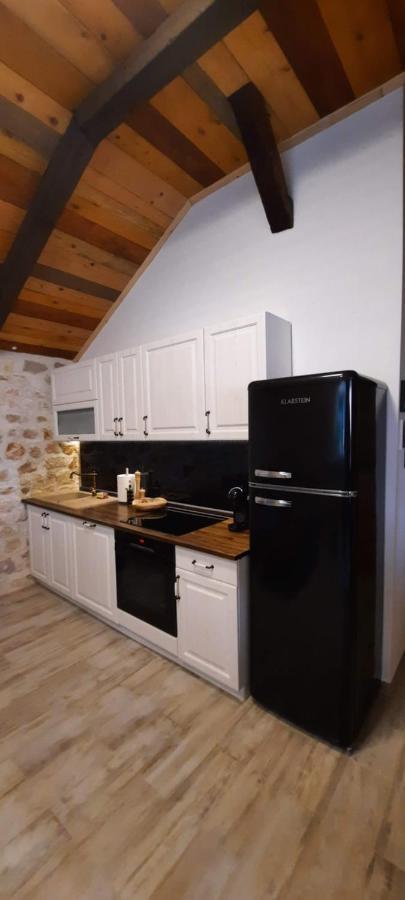 Apartments Mliko I Palenta Ražanac Eksteriør bilde